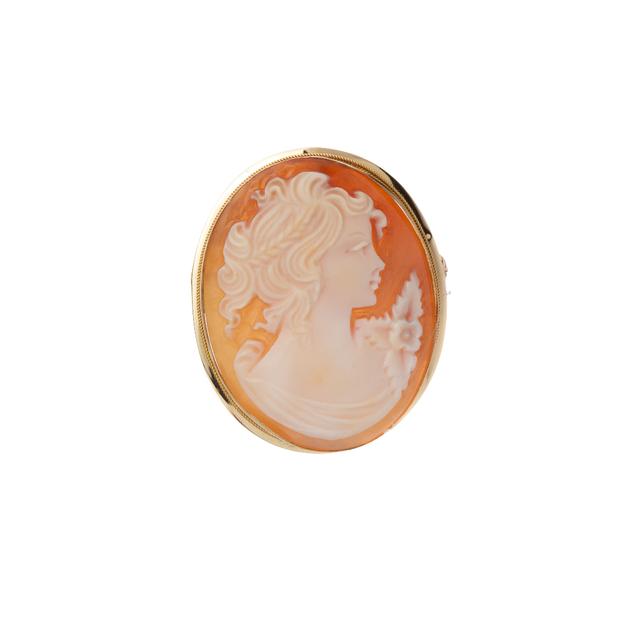 Eriat Oval Lady Cameo Pin